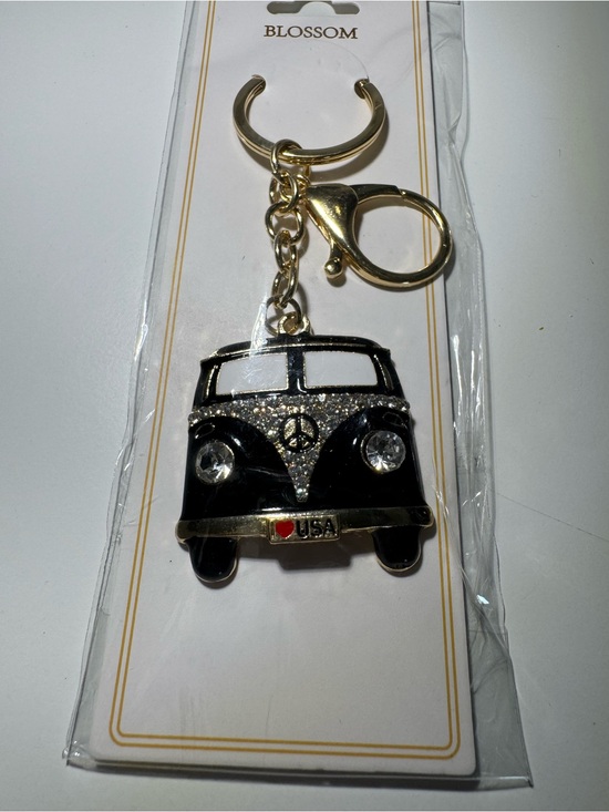 Blossom Accessories - VIintage VW Bus Charm Keyring